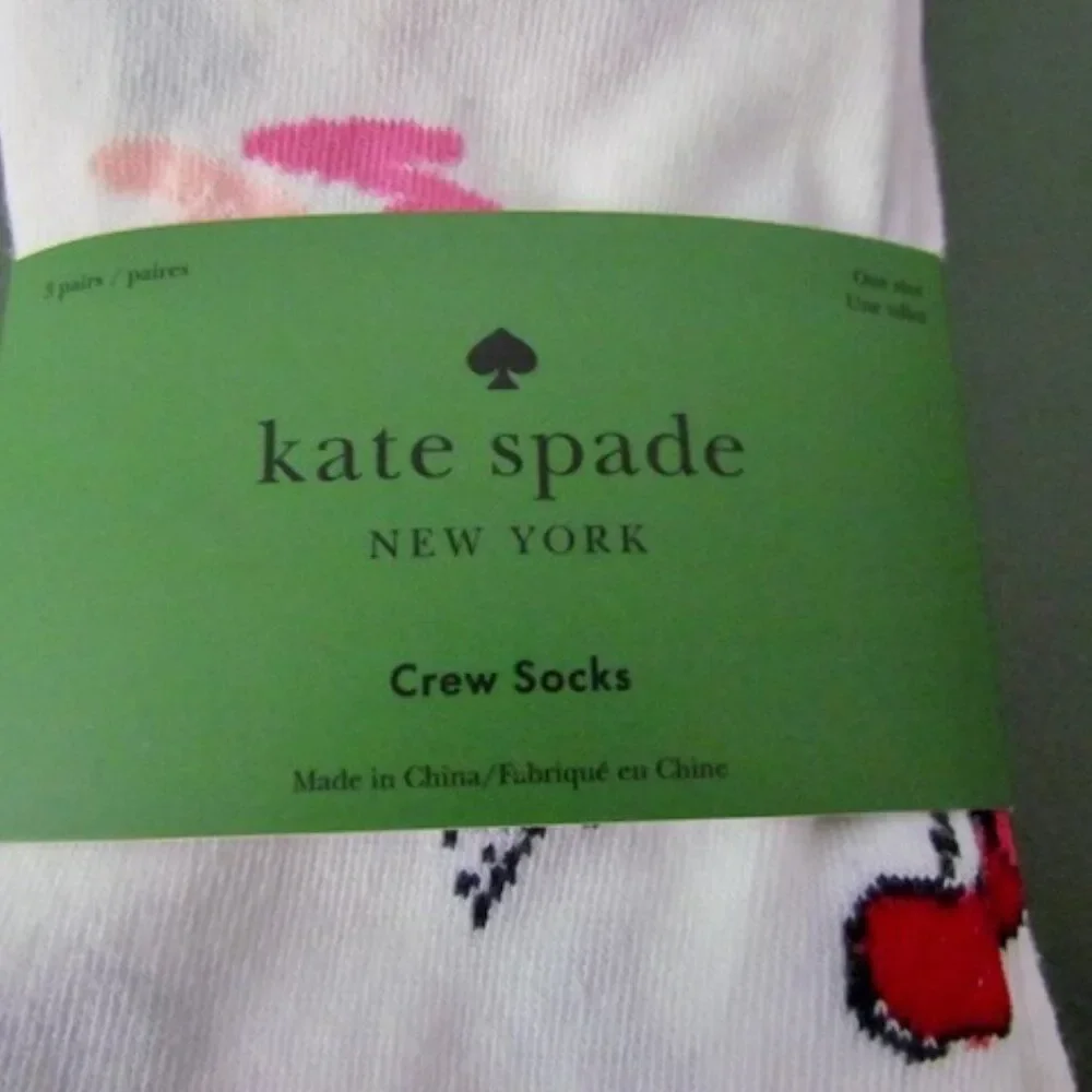 Kate Spade New York Women’s Novelty Crew Socks Lipstick Face Motif 3 pr